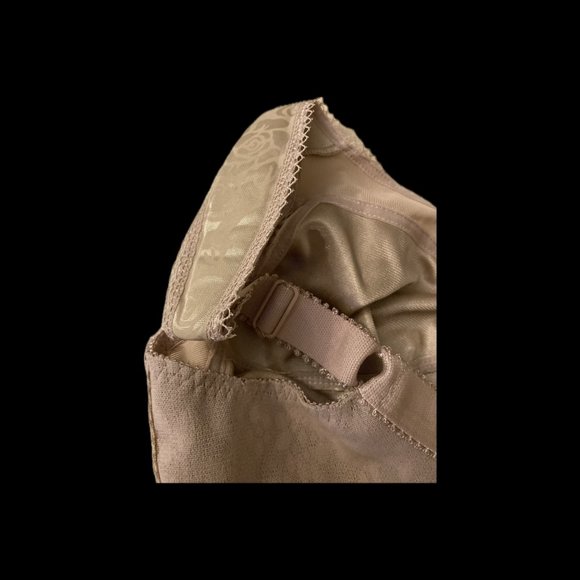 NWOT Playtex 18 Hour Ultimate Shoulder Comfort Bra - Picture 4 of 7